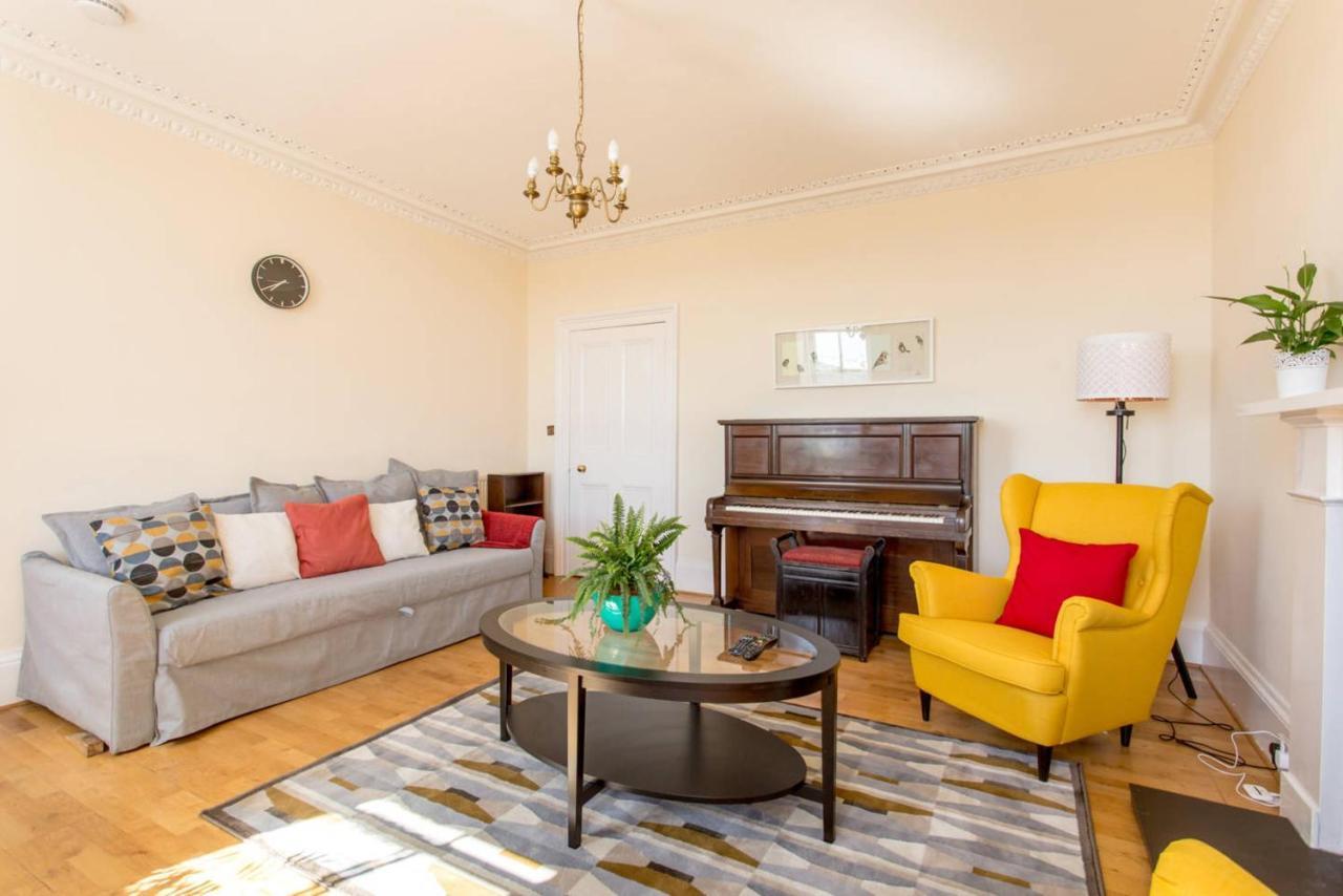 Altido Retro Castle Retreat 2Bed Edimburgo Quarto foto