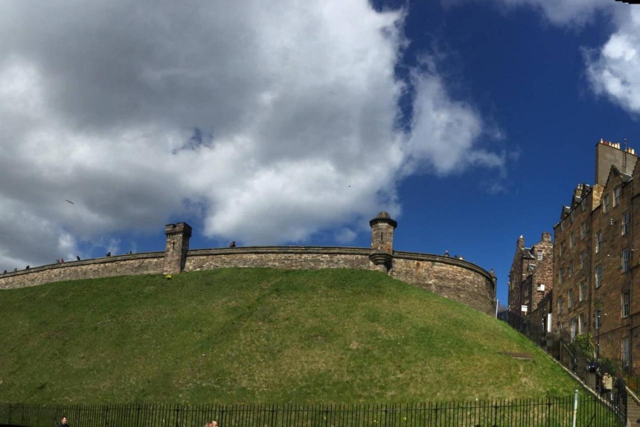 Altido Retro Castle Retreat 2Bed Edimburgo Quarto foto